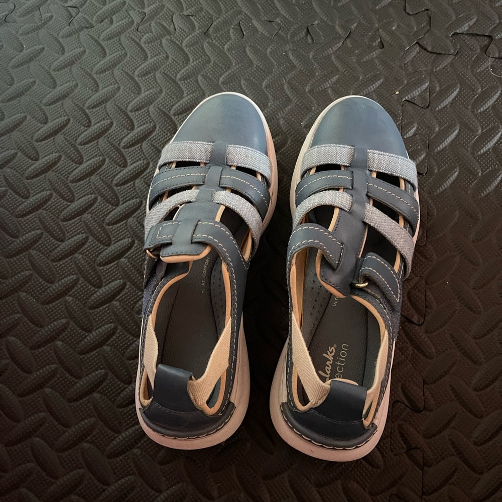 Clarks Walking Shoes Casual Tennis Sneaker Women’s Size 8M